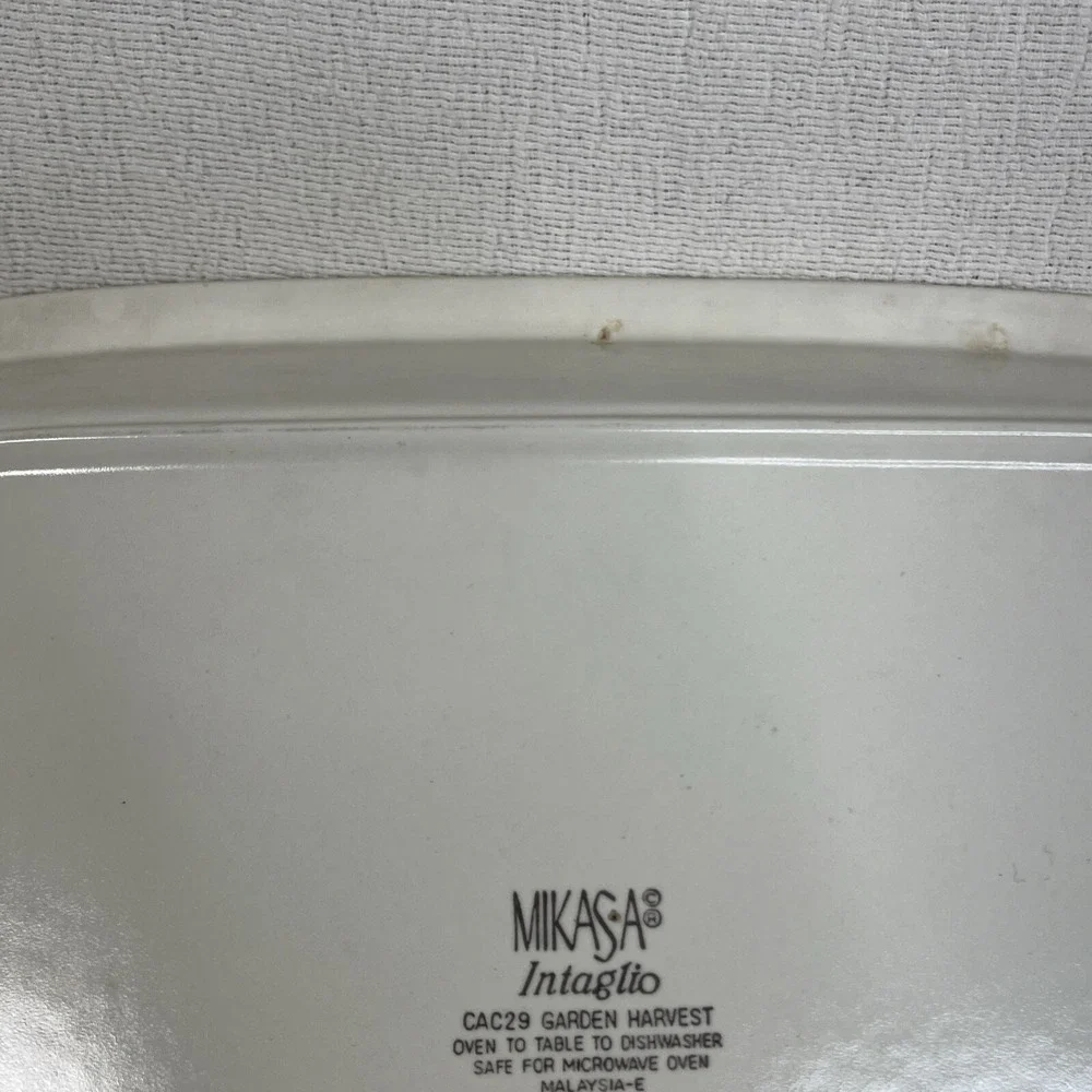 Mikasa Garden Harvest Lasagna Baker Casserole Intaglio Art French Country